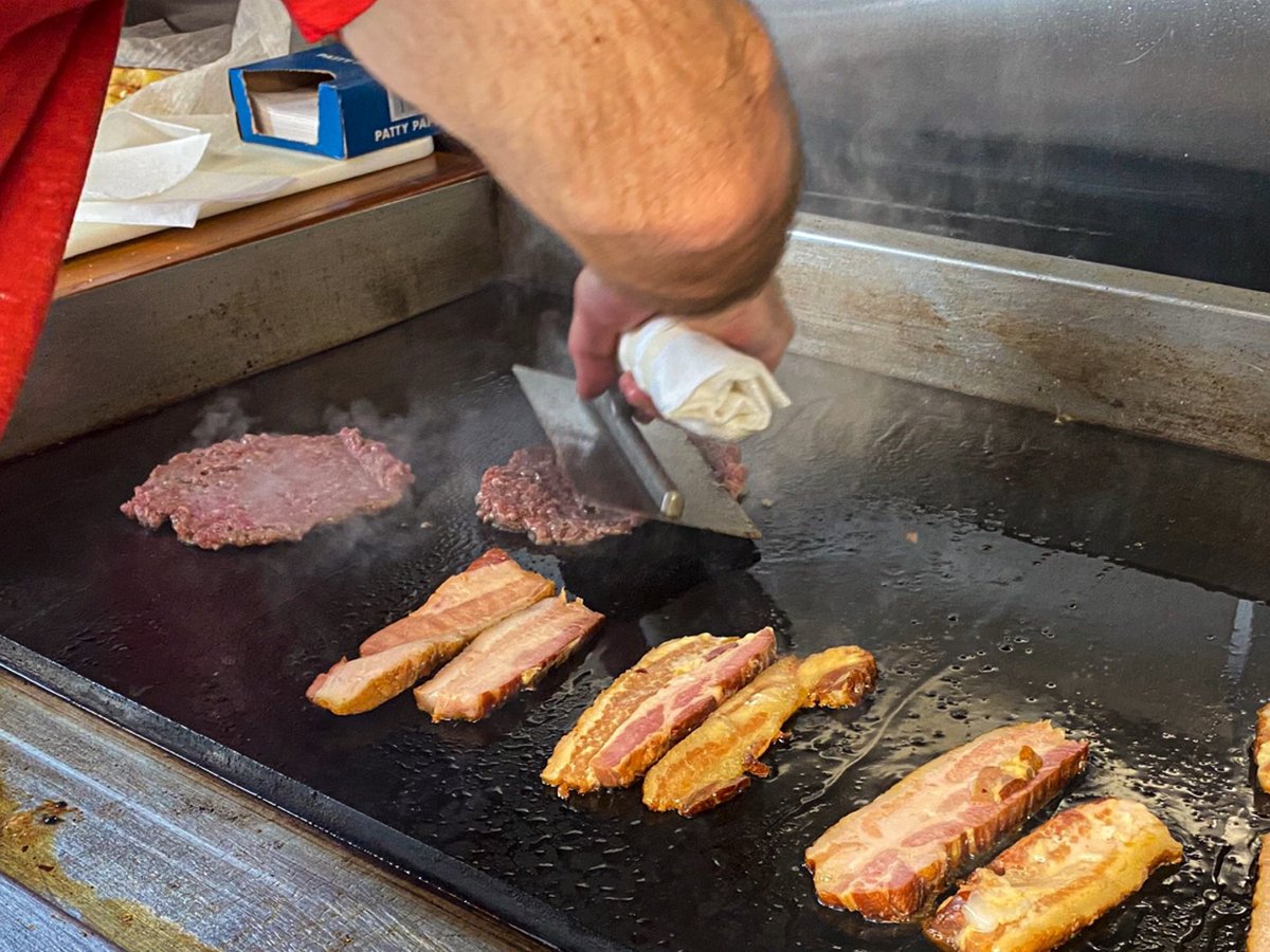 rockettruck's tweet photo. Plenty of braised bacon on board for today’s @ProvidenceFlea , but sometimes that’s not enough. Don’t forget, The Flea is now indoors at the @FarmFreshRI Market Hall on Sims Avenue. We’re there from 11:00 to 2:30. #pvdflea #getoutandflea https://t.co/9flgy5sh7t https://t.co/9FuwwhHAOh