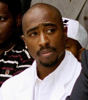 LAWattsTimes's tweet photo. Tupac Shakur’s Life, Legacy to be Subject of Massive Exhibit

Read Full Story: https://t.co/DEdubuUPEE

#losangeles #hiphop #rap #lawattstimes #watts #compton #tupac #shakur https://t.co/VzaWrGZhf9