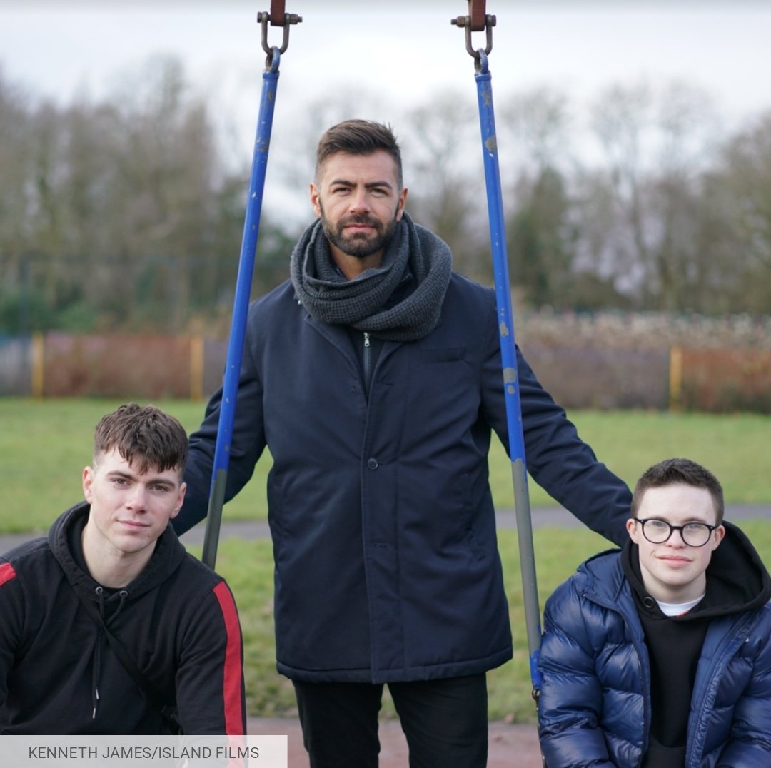 SAM_FilmUK's tweet photo. "Light and witty, but carrying a pungent kick" - โญโญโญโญ
#SamRetford | @davidtagactor | #Georgewebster.
Film Review for S.A.M :
https://t.co/mxCt07OrgK
@davidtagactor @EyreAndEly #CommingSoon - @Channel4 https://t.co/tZalHmptic