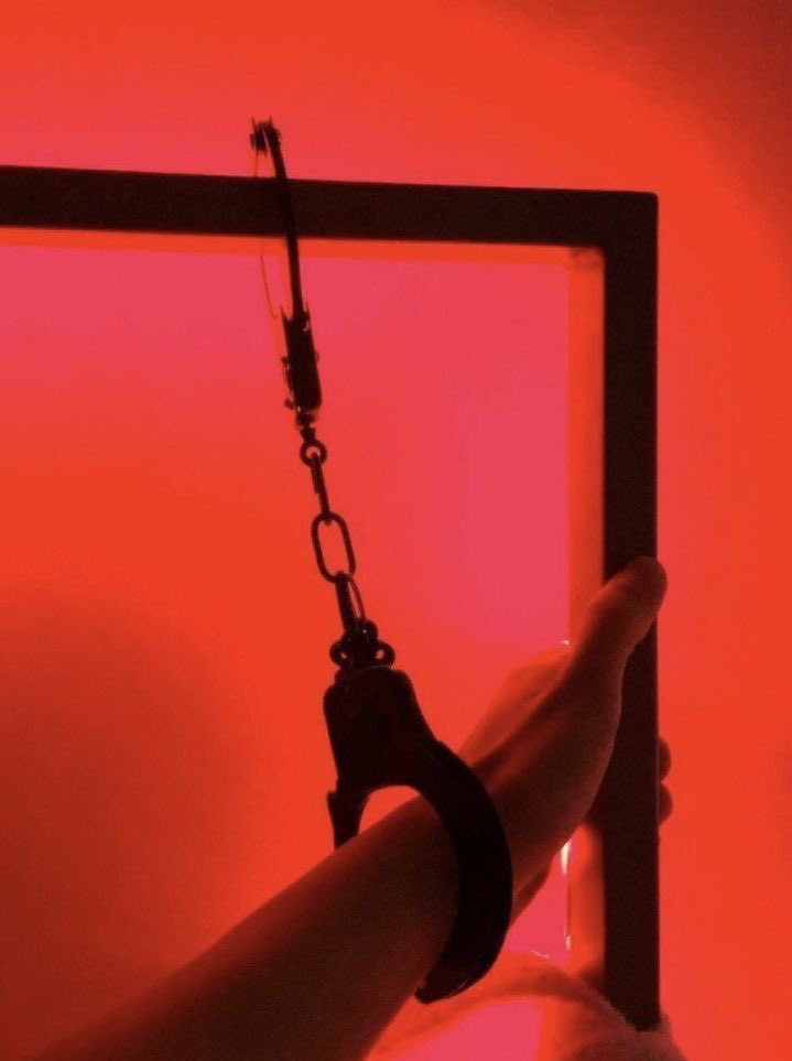 contigokims's tweet photo. winrina short au - lunch time🔞🔞

“𝘓𝘦𝘵 𝘮𝘦 𝘩𝘦𝘢𝘳 𝘺𝘰𝘶𝘳 𝘴𝘤𝘳𝘦𝘢𝘮, 𝘣𝘢𝘣𝘺.”

tw // nsfw, harsh word, a lil bit bdsm https://t.co/05jCRume7R