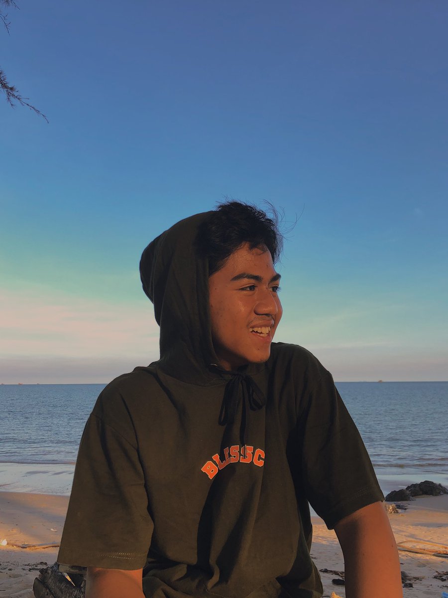 keknyagudboi's tweet photo. tentram https://t.co/PyKo8XrPin