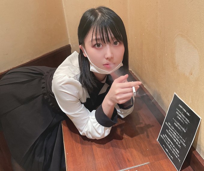 ਊ さん がハッシュタグ 喫煙女子 をつけたツイート一覧 1 Whotwi グラフィカルtwitter分析