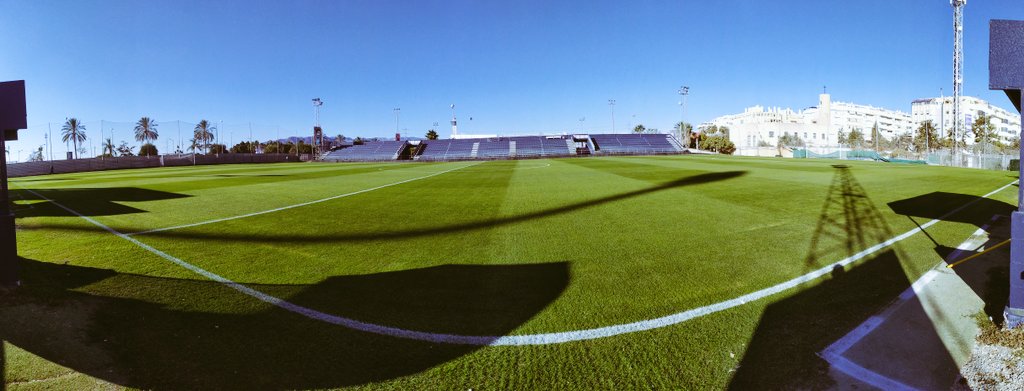 juanitolombardi's tweet photo. Menuda mañana para disfrutar el partiaso de las 12 como antesala del 1* equipo en Cartagena;
Malagueño vs Torredonjimeno
#Tremen https://t.co/F0aZ5CQbDW