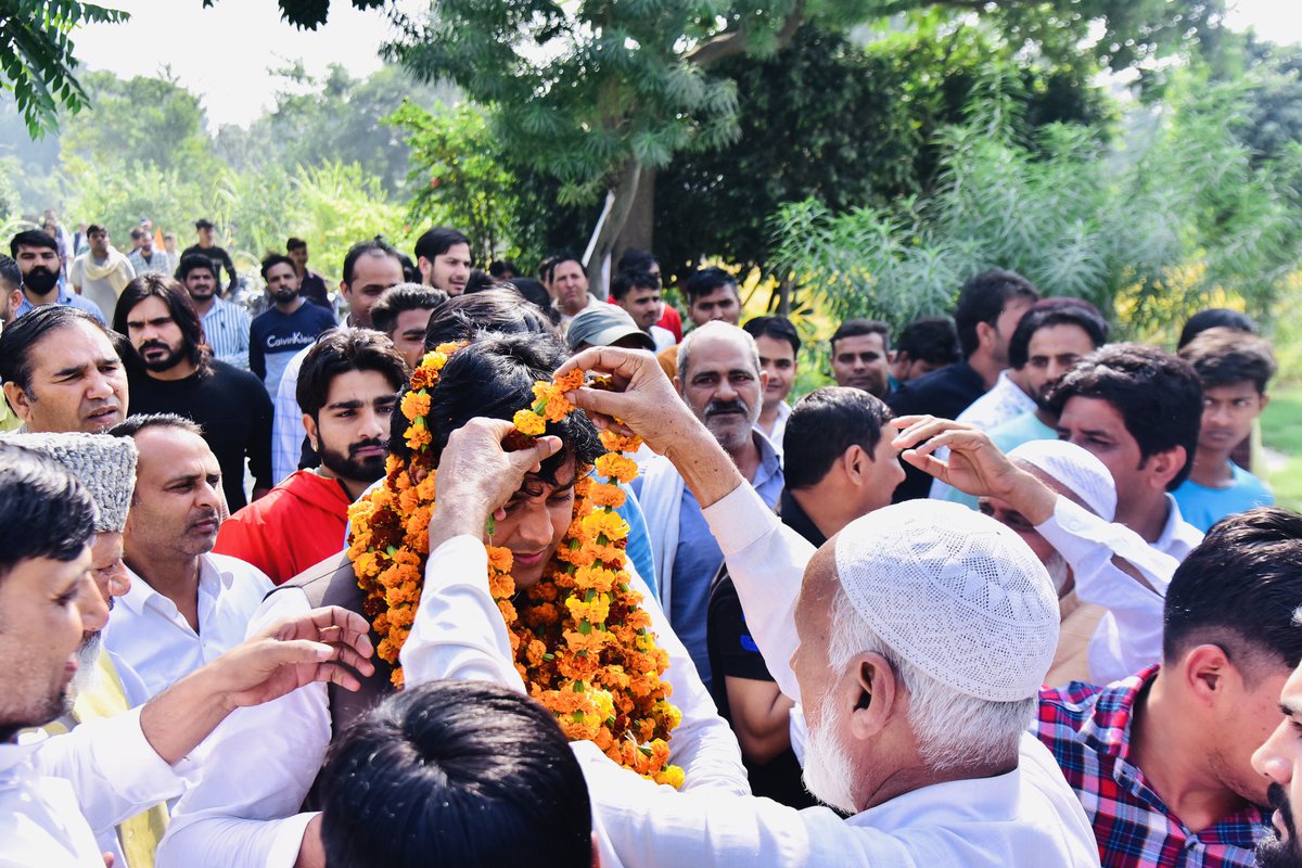 Imran Pratapgarhi tweet media