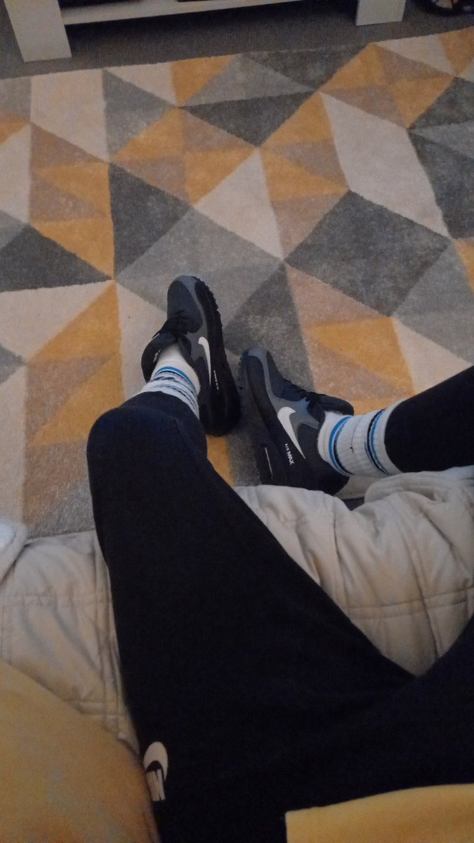 jocksnsocks90's tweet photo. @SockyyyBoy https://t.co/osPbrrtU49