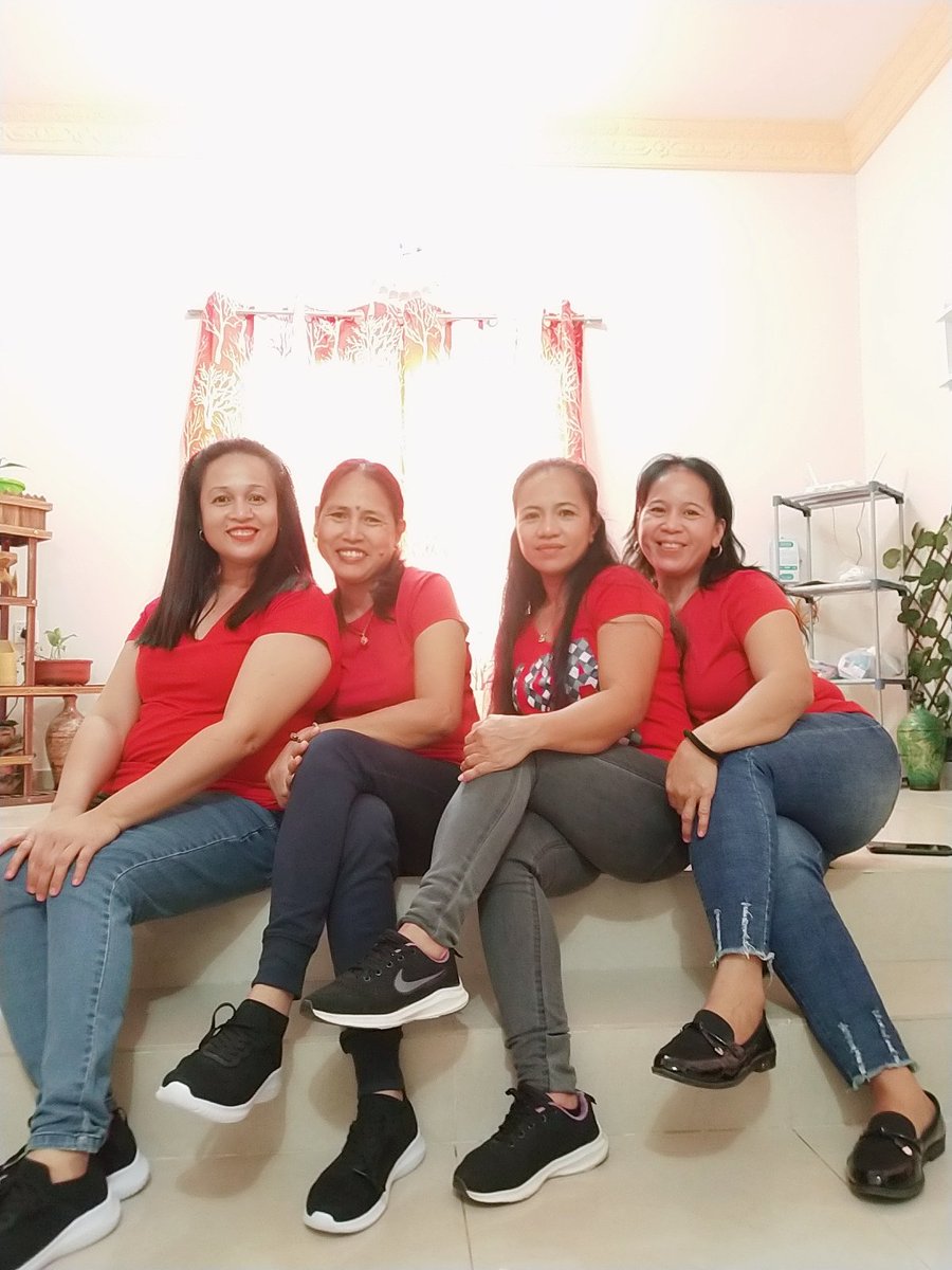 MaxwellMixy's tweet photo. @lynlpz15 #bringMARCOSback
#president2022
Ofw oman https://t.co/B1RtayMe4a