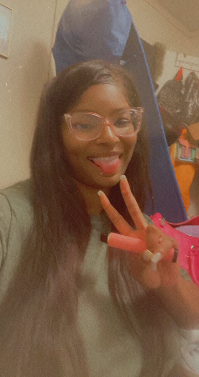 prettyneza's tweet photo. https://t.co/gcImi1QmBT
