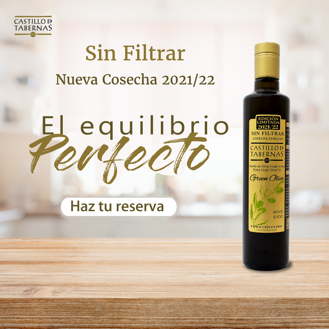 AceiteTabernas's tweet photo. Nuestro AOVE Green Olive del desierto sin filtrar, mantiene el equilibrio perfecto entre las variedades Picual y Arbequina, consiguiendo un delicioso coupage temprano lleno de matices afrutados.

Ya puedes hacer reserva de nuestro etiqueta 2021/2022: https://t.co/Pi9XGGQ6SD https://t.co/N7djBOgW3N