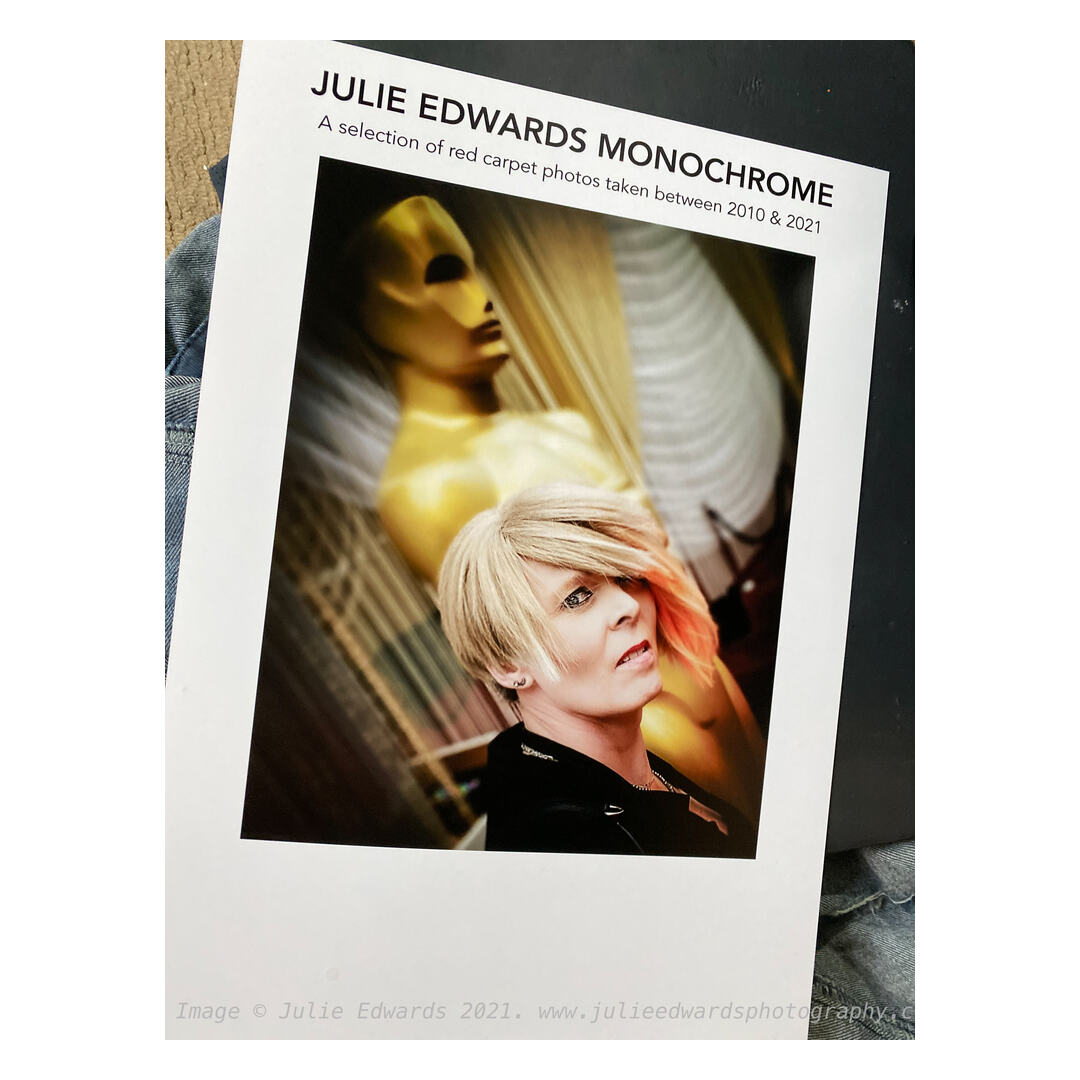 j_edwards_photo's tweet photo. Another #hint on the forthcoming show at @eastbeachgallery
#JulieEdwards #Monochrome #redcarpet #entertainmentphotography #academyawards #cannesfilmfestival #venicefilmfestival #glamour #limitededitionprints all at @eastbeachstudios
StudioJEV will be open 10am till 3pm today https://t.co/VRkwKpjYUJ