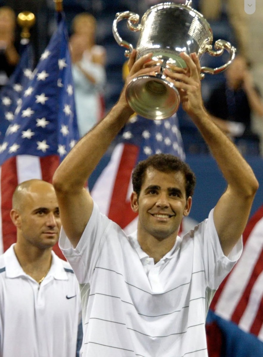 L'8-9-2002 assistetti all'inconsapevole uscita di scena dal #tennis di un Mito allora inarrivabile

Il finale più romantico e, credevo, vincente

Non mi aspettavo che 3 Alieni spazzassero via i suoi record, vedi #Djokovic 🇷🇸 ieri

Ma per me Sampras rimane Sampras
#7novembre #ATP