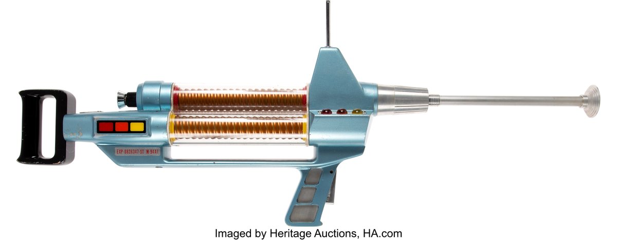 TrekCollective's tweet photo. Loads of props, starship miniatures, concept art, costumes and props from TOS, The Motion Picture and more, all up for auction, including the original TOS phaser rifle, Tholian starship miniature, special effects tribbles, and much more: https://t.co/dPncJKY8Jc https://t.co/kps3YHjPx1