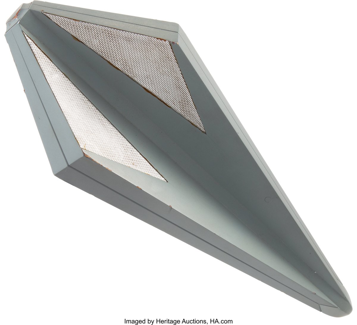 TrekCollective's tweet photo. Loads of props, starship miniatures, concept art, costumes and props from TOS, The Motion Picture and more, all up for auction, including the original TOS phaser rifle, Tholian starship miniature, special effects tribbles, and much more: https://t.co/dPncJKY8Jc https://t.co/kps3YHjPx1