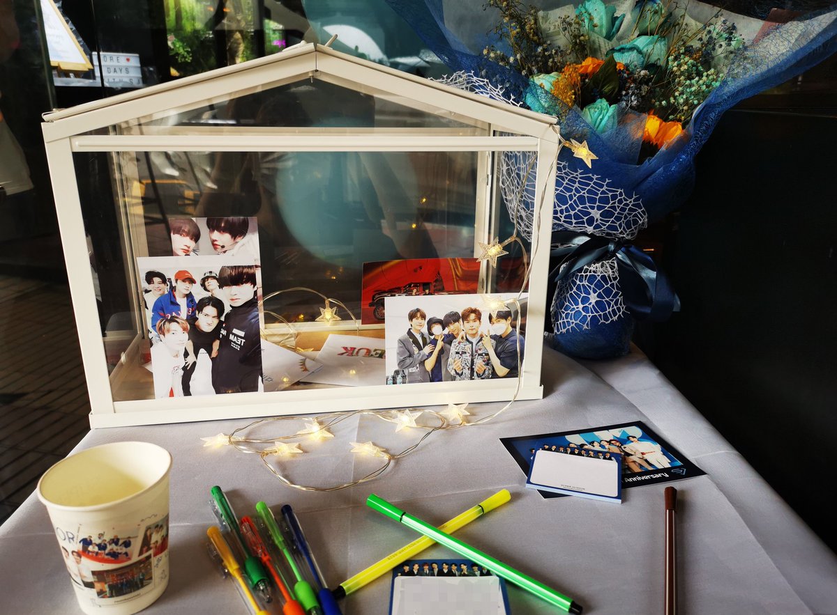 yekkomel's tweet photo. second year of cafe events and enjoyed both as much!! thank you admins so much for organising 😊🎉
@MoreDaysWithU @50Sapphire
#MoreDaysWithSJ #50shadesofsapphireblue #SJ_16th_ANNIVERSARY https://t.co/StHKnsgZMh