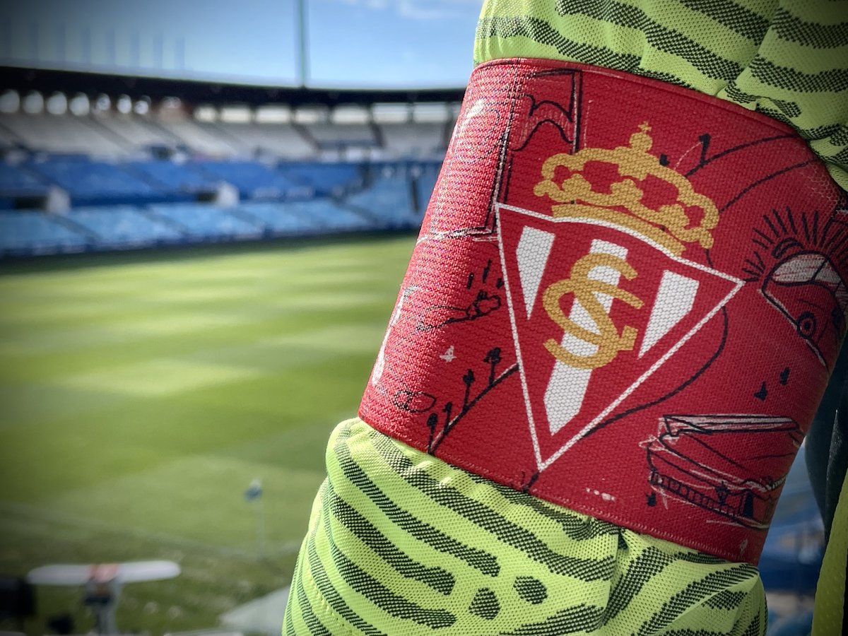 RealSporting's tweet photo. © Aquí jugamos todos. 

#RealZaragozaRealSporting 
#LaLigaSmartBank https://t.co/dPtIpAbyIB