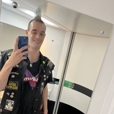 MichaelTwigg9's tweet photo. #NewProfilePic https://t.co/Q6quz7etCx