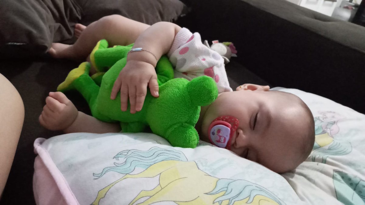 Naaniiim's tweet photo. Fala aí, se não é uma thuthuca ❤ https://t.co/ZT97JlPEHX