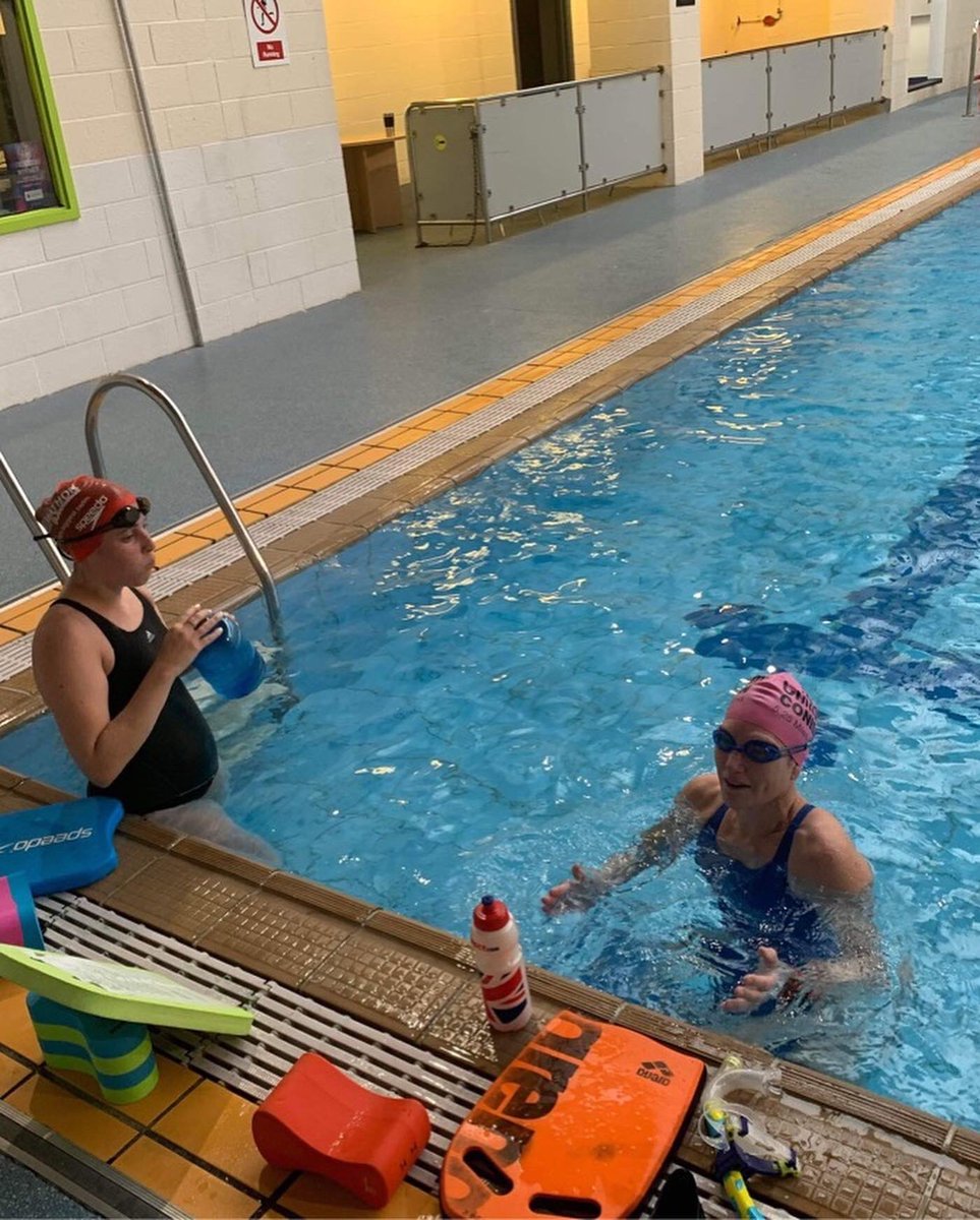 RicksSwim's tweet photo. Saturday afternoon and early Sunday splashing with the mighty @PerryBeechesSSS . #swim #swimmerslife #loveswimming #Birmingham #swimsets #masterswimming #bigrickswimteam https://t.co/8nJn4f7ZQ2