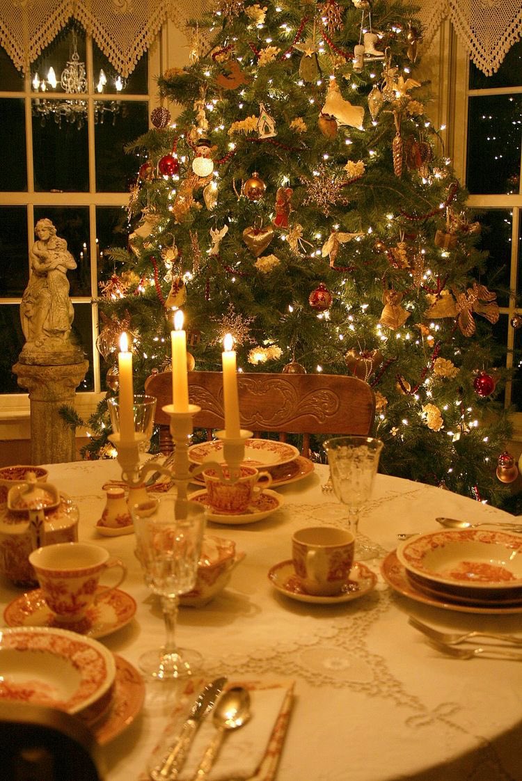 blouermoon's tweet photo. Hopefully, this year's Christmas will be better than the previous one. https://t.co/HC4vjgkDKT