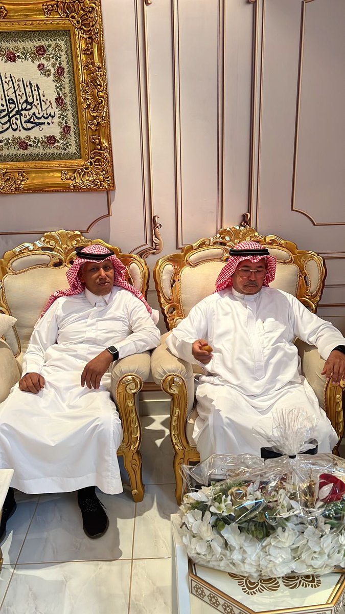 purehart11's tweet photo. تم بحمد الله عقد قران ابنة اخي خالد على الشاب فهد الحمدا وذلك مساء يوم الجمعه الموافق ٥نوفمبر ٢٠٢١م في محافظة الخرج. https://t.co/ZuC6QacuTO