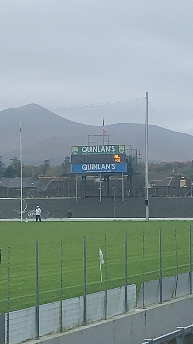 carolynom_84's tweet photo. No scoreboard! Wouldnβt happen in Tralee π #WeHaveTwo https://t.co/sKfkloxLnn