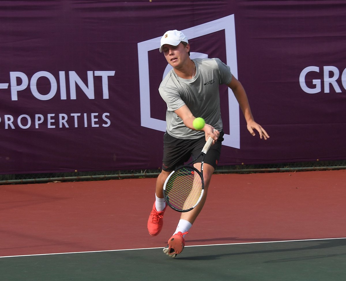 TennisSA's tweet photo. Your 2021 #Growthpoint Junior Masters Boys Under-18 finalists 🤘

➡️ Alexander Edley 🆚 Wian Roothman

Who will take the trophy? 

#GrowthpointTennis I 📸 Frennie Shivambu https://t.co/G7rYNuYz4X