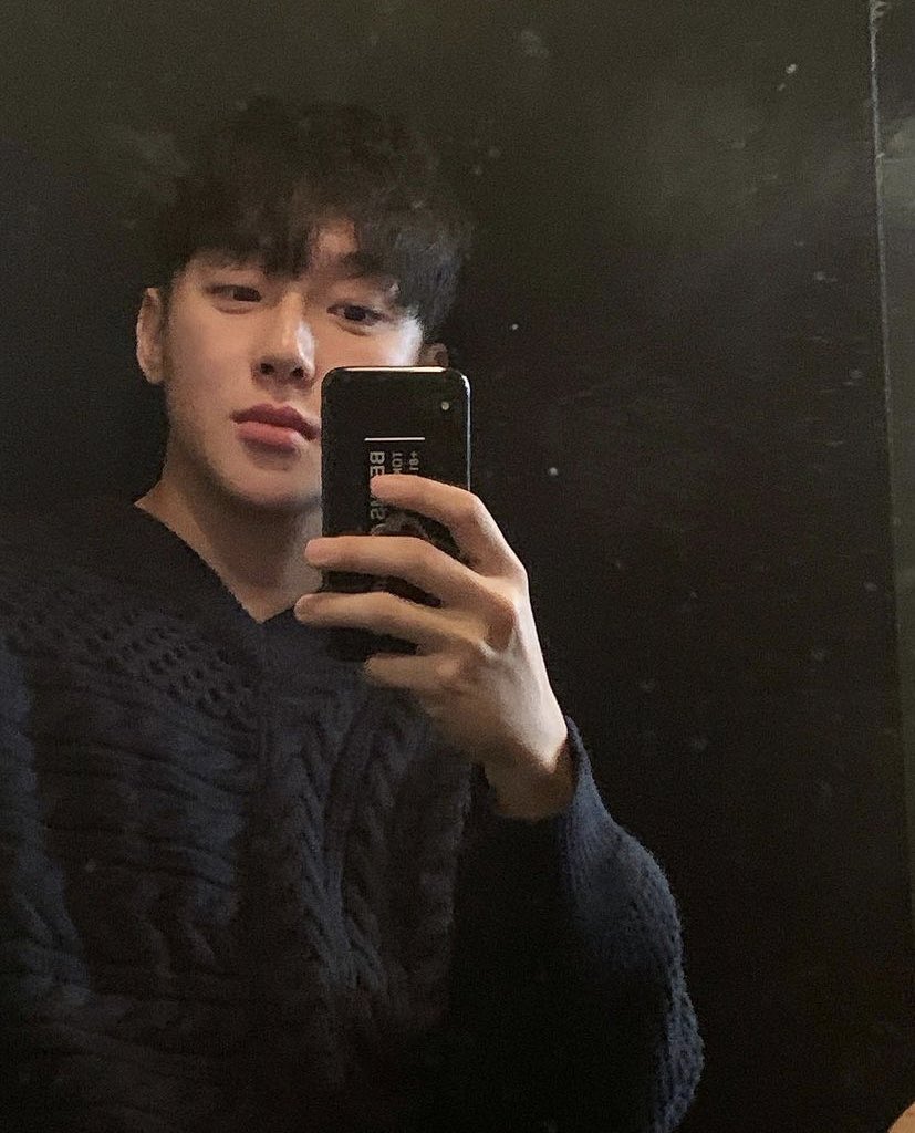🈷️了个大帅逼 操完拿走了我的黑袜