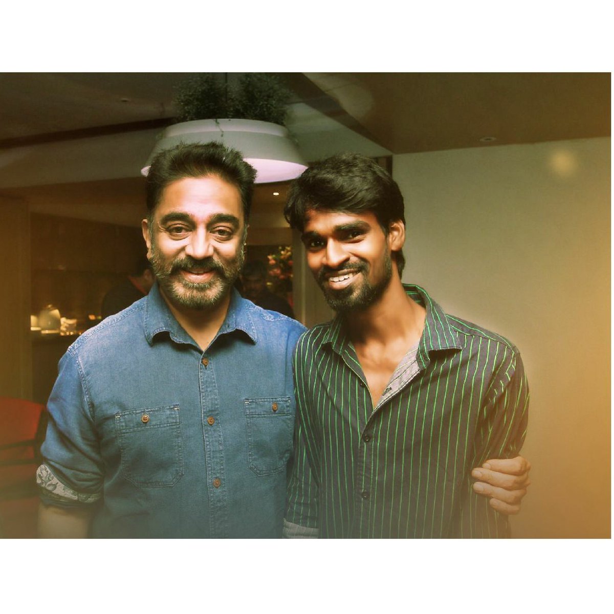 actormadhan's tweet photo. ʜᴀᴘᴘʏ ʙɪʀᴛʜᴅᴀʏ "ᴜʟᴀɢᴀɴᴀʏᴀɢᴀɴ"ᴋᴀᴍᴀʟ ʜᴀsᴀɴ sɪʀ💕ʜᴀᴘᴘʏ ᴛᴏ ᴀᴄᴛ ᴡɪᴛʜ ᴜ ɪɴ "ᴘᴀᴘᴀɴᴀsᴀᴍ"sɪʀ 💕
#actormadhangopal
#actormadhan https://t.co/uEhfugF2tZ