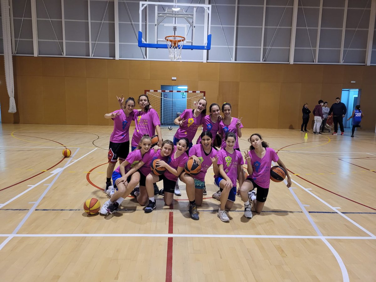 ucapbasquet's tweet photo. 🌺 L'U13, amb la cursa de la dona de Figueres! 🌺

@GrupIris

#cursadeladonafigueres
#WEtheNORD https://t.co/TEdcWmk1Pj