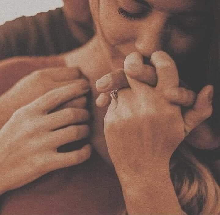 انت شخصي المفضل دائما واليوم وغدا والى الابد💜