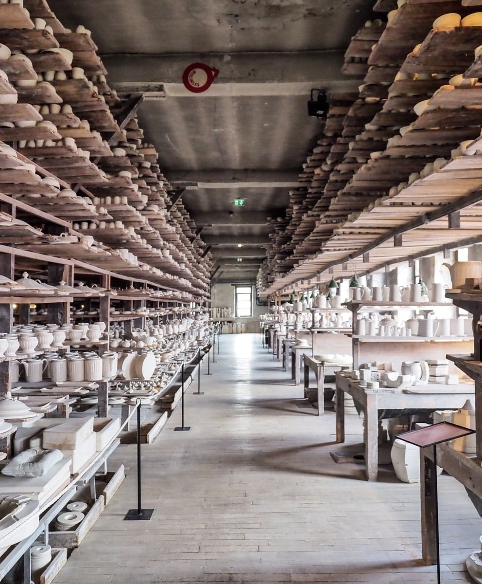 superchinois801's tweet photo. On part pour un tour sur #limoges et ses architectures en intérieur
@LimogesTourisme #destinationlimoges #tourismelimoges
______
@LimMetropole @VilleLimoges87 @Bernardaud @F3Limousin @tourdulimousin @FBLimousin @tourisme87 @hautevienne_dep @FChretienne #architecture #church https://t.co/jMwWSbbzWk