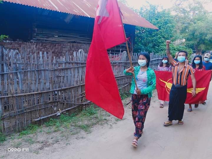 Sweet_Potatos's tweet photo. Residents from Kyay Sar Kya village, Yin Marpin, rallied and chanted slogans to overthrow the military junta.

LEGALIZATION OF NUG
#WhatsHappeningInMyanmar
#Nov7Coup https://t.co/onrFtyJyei