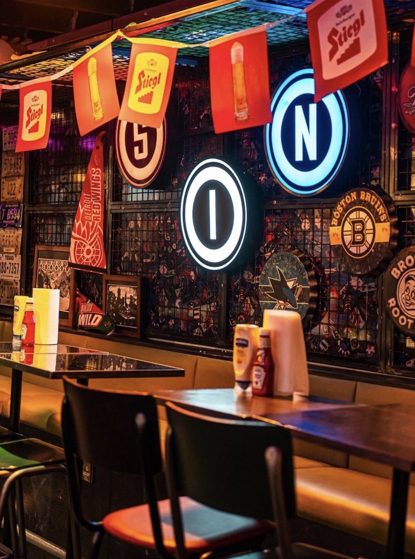 🚨WE WILL BE CLOSED FROM 4PM DUE TO A PRIVATE EVENT. 🚨
We are a open as usual between 12-4pm. 
Still Craving your MEAT fix? Head to our nearest… <a href="/MEATLiquor/">MEATliquor</a>  <a href="/MEATliquorBloom/">MEATliquor Bloomsbury</a>