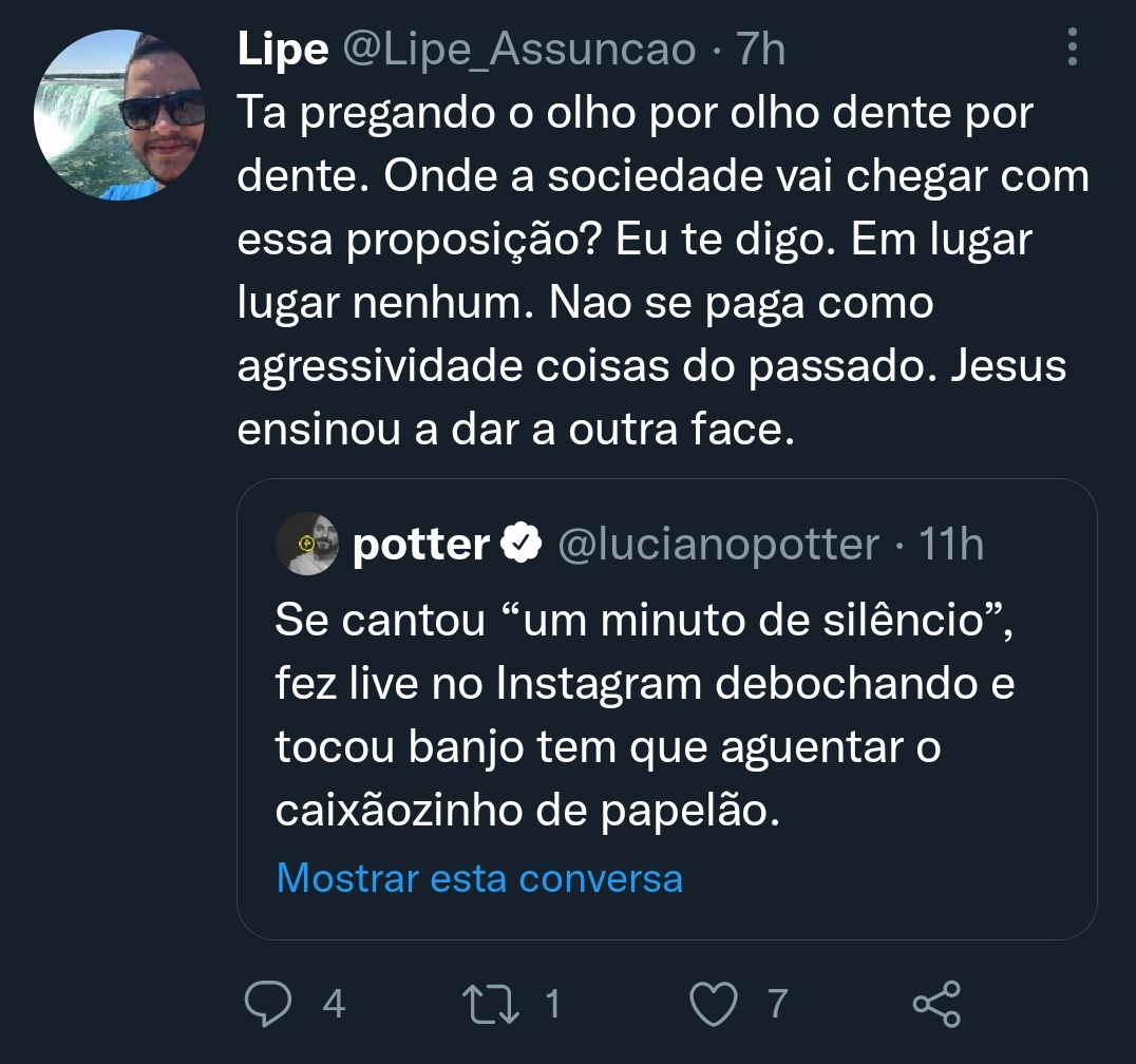 Caiocec's tweet photo. @rmarculan @a_esportivo @Lipe_Assuncao Se bobear tava chorando quando twittou isso https://t.co/hlhPT3YJH1