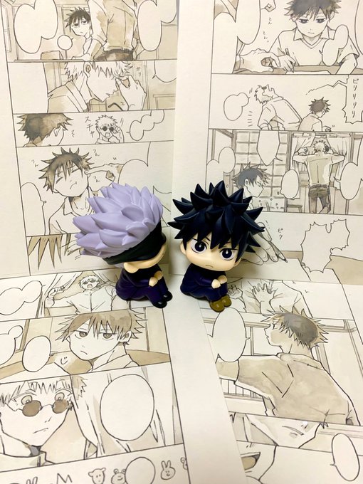 今日何度かどこからデジタルですか〜何で描いてるんですか〜など質問頂いたんですが、画用紙に鉛筆で線画、塗りは水彩、文字入れのみデジタルです きれいに印刷してもらって嬉しいです!記念写真 