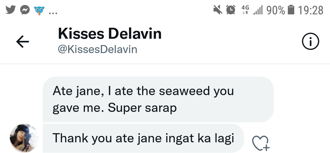 thepinkrose12's tweet photo. Napaka appreciative talaga ni Kisses. Yun nga lang maling tao ang pinasalamantan. Hindi po ako ang nag bigay sa kanya ng seaweed😂 

#KissesDelavin https://t.co/4h3oDguhih
