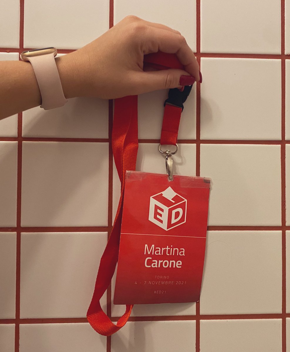 Martina_Carone's tweet photo. Della passione verso una causa, della voglia di imparare, della capacità di mettersi in gioco, dell’amore verso una professione complessa, della voglia di non smettere mai di ascoltare i migliori.
Grazie, come sempre, a tutti i miei colleghi di @AgenziaQuorum @you_trend. #ED21 https://t.co/SZgvLb6Tkn
