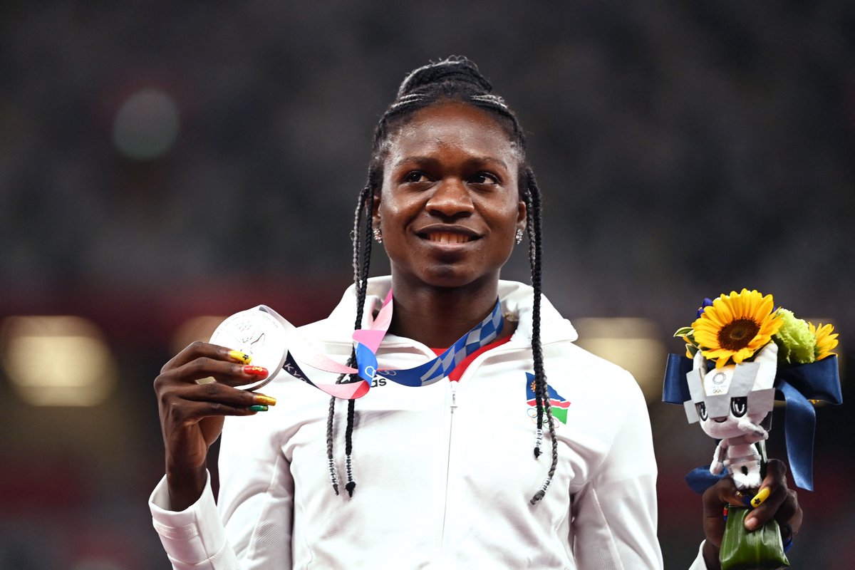 AthleticsWeekly's tweet photo. International junior female athlete nominees: 

Christine Mboma 🇳🇦

✅ Olympic 200m silver medallist 
✅ World U20 record of 21.78 
✅ World U20 200m and Diamond League champion 

Vote for @christine_mboma via our website ⬇️ https://t.co/6B9tj5B0gr