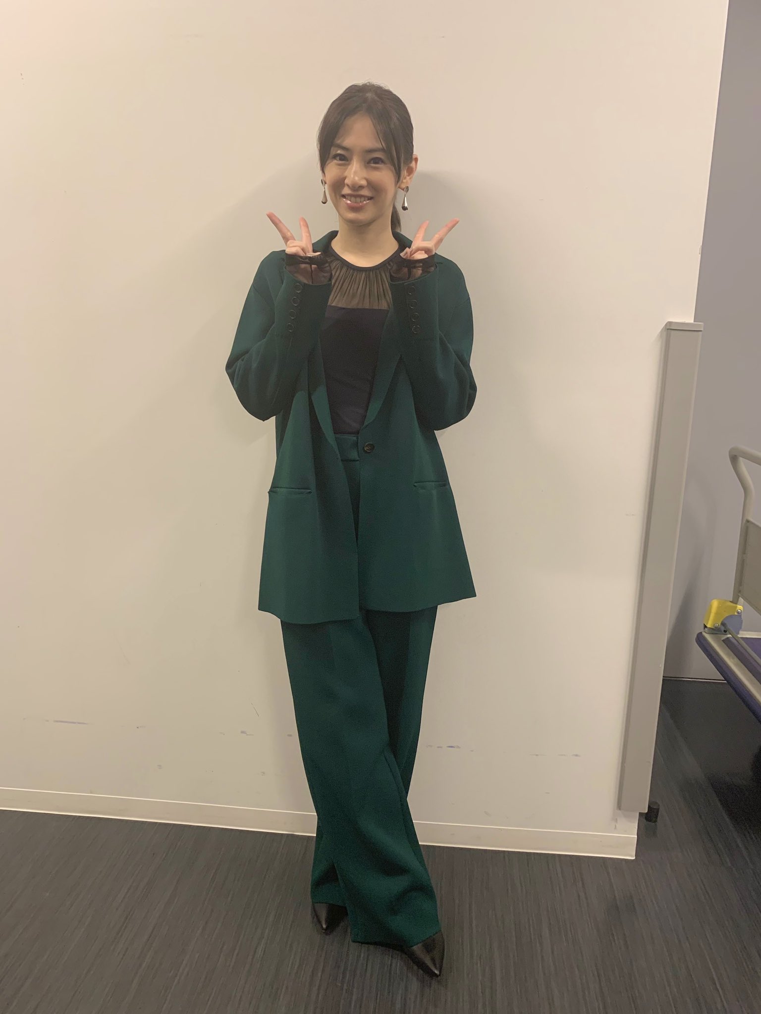 新品！北川景子着用！ダブルスタンダードクロージング 花柄ブラウス