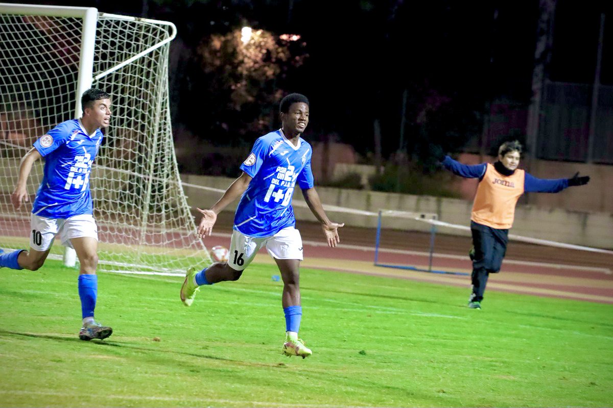 Hoy es día ⚽️⚔️ vamos <a href="/CDManchegoCReal/">Club Deportivo Manchego</a>