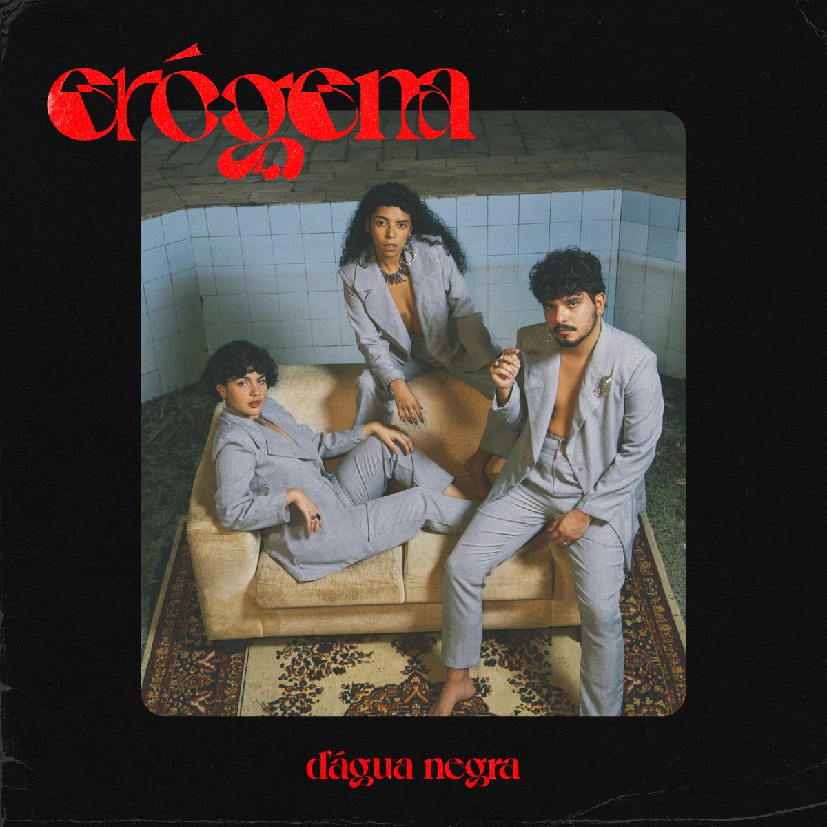 worldtreasuresm's tweet photo. D'agua Negra are a band named after the black river and are led by a trio of vocalists from Brazil's Amazonian city Manaus and their electronic soul-jazz is a must hear - read all about it #worldtreasuresmusic #AmplificaRecords https://t.co/lgaJiEvXAD