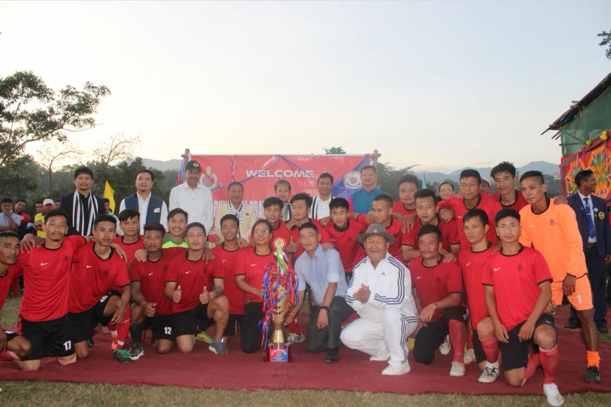 tamephassangBJP's tweet photo. I joined Hon'ble Minister (Home) Shri @bamangfelix ji, HMLA's  @HayengMangfi ji, @OjingBJP ji, @JikkeTako ji, HMLA cum Advisor @nyamarkarbak ji &amp; others for witnessed the games &amp; sports competition programmes of 49th APP raising day at BN ground, Itanagar this afternoon. https://t.co/hFlTmQ3DiG