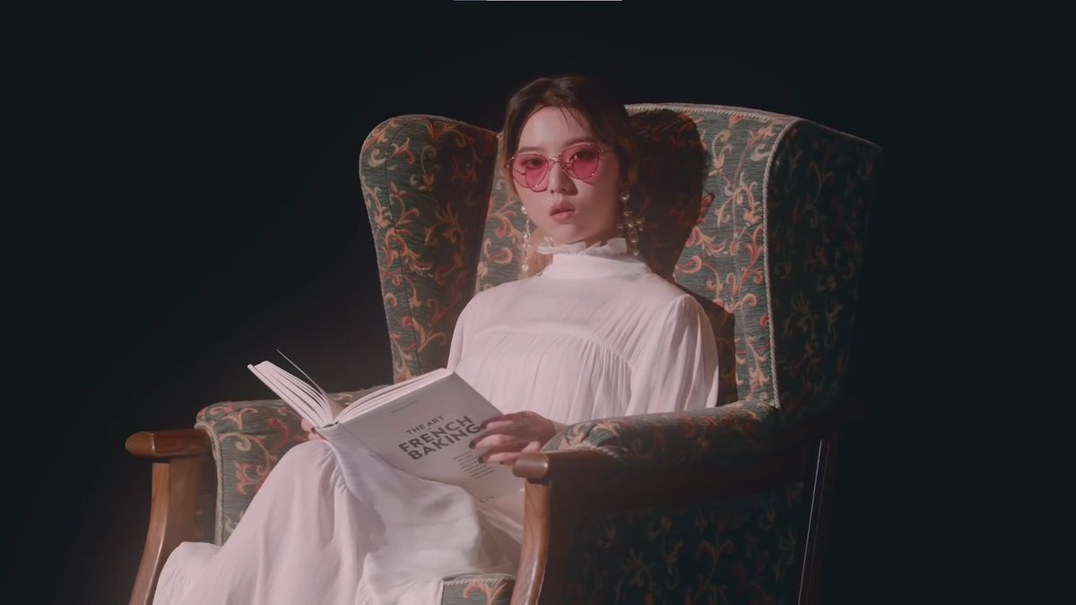 villain, stella jang