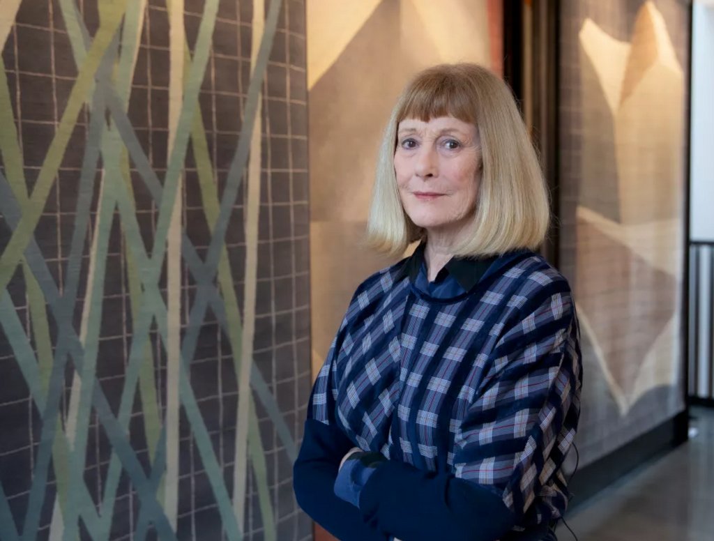 DeirdreDysonRug's tweet photo. Deirdre Dyson discusses her approach to design via @homesandgardens https://t.co/Yd4DRiFbQj
#designerprofile https://t.co/Vgx0dpJWzv