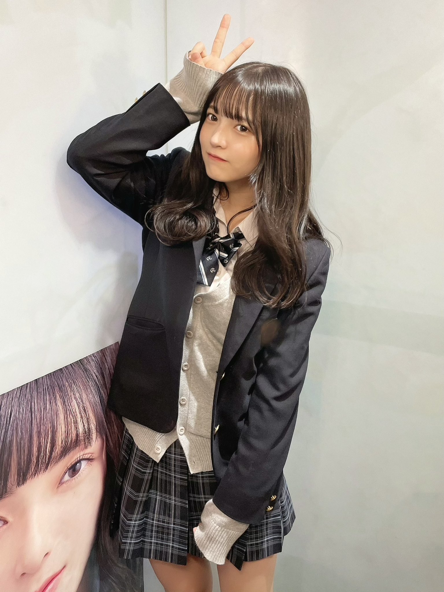 Peel the Apple 黒嵜菜々子さん チェキ