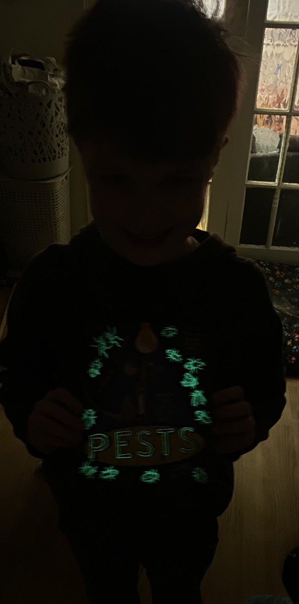 walsh20131's tweet photo. Joey was happy to receive his book post this weekend @StBernsPrimary @EmerStamp #PESTS https://t.co/79I438s86t