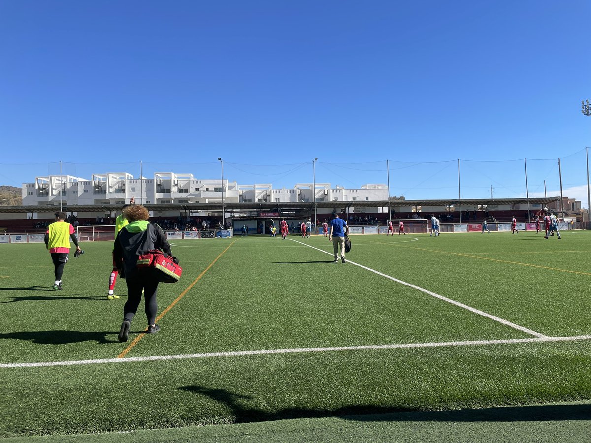 CDRinconOficial's tweet photo. Descanso en el #FranciscoRomero
#CDRincon 0-0 #LojaCD
#RinconLoja
#VamosRincon ๐ด๐ดโ๏ธ https://t.co/8ifDiHSTm6
