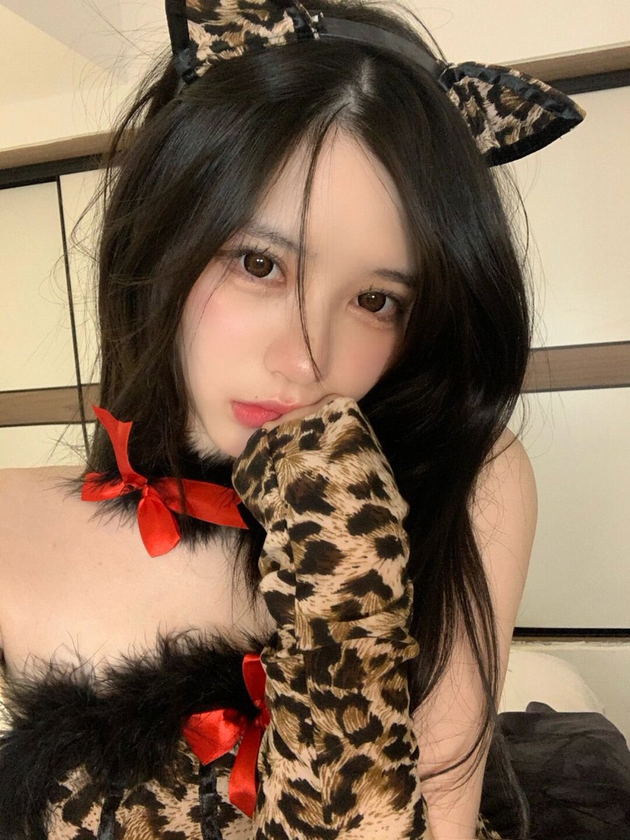线上女友售卖中…… https://t.co/hemFwnOolP