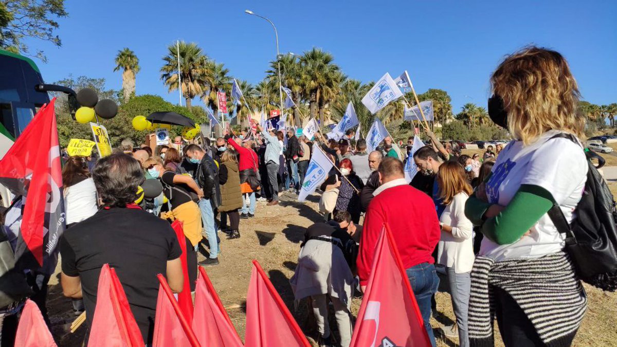 GMi15f's tweet photo. 📌@PSOE @mjmonteroc @sanchezcastejon @Yolanda_Diaz_ @PODEMOS @ionebelarra @Eselkaos @mllcastellanos Temporales públicos abusados en vuestro congreso
😡VERGÜENZA SOLIALISTA
➡️Cumplir normativa europea
#NoIcetazo #7NPrecarioPublicoLucha
#14CongresoPSOEA https://t.co/LdPt7cixwd