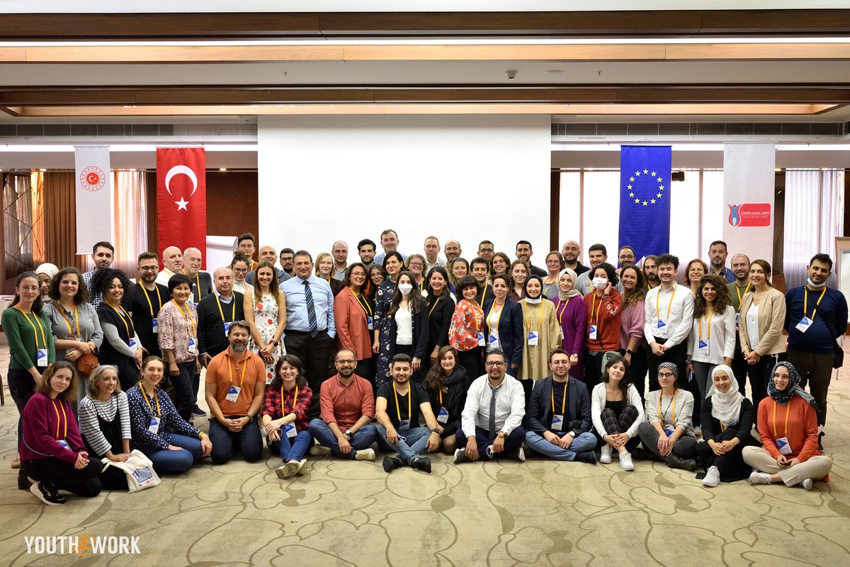 euyouthatwork's tweet photo. It was productive, fruitful, fun and inspirationalSparkles
The special edition of the #ISYEC – “Crossing the Bridge has been completed in #Isntanbul, in a team working spirit having Youth #Employability and #Entrepreneurship as a priority.
@ulusalajans https://t.co/zxlnD3FkLp