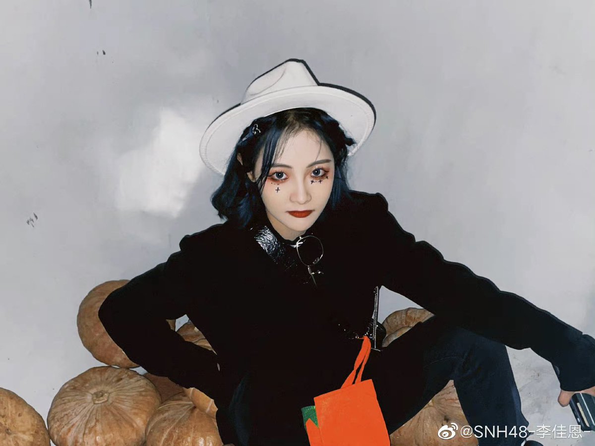 hiiarchive's tweet photo. 211101 ☆

(3/3)

#李佳恩 #LIJIAEN #SNH48 https://t.co/9f5yNIogHm